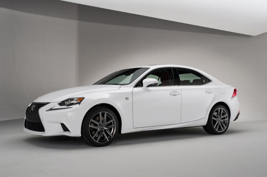  Lexus IS350 F-Sport 2014 года  (фото 73 из 140)